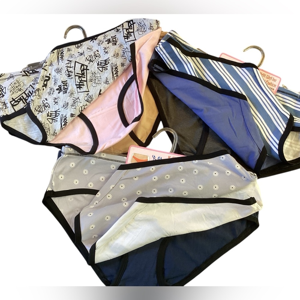 🌸9 Pair Cotton Spandex Hipsters Size Large